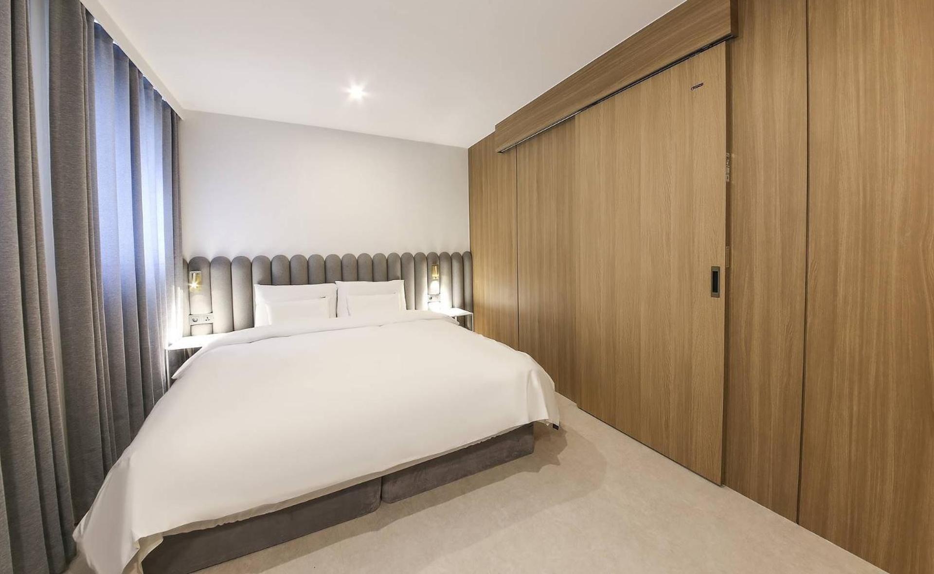 H-Avenue Hotel Munhyeon Пусан Экстерьер фото
